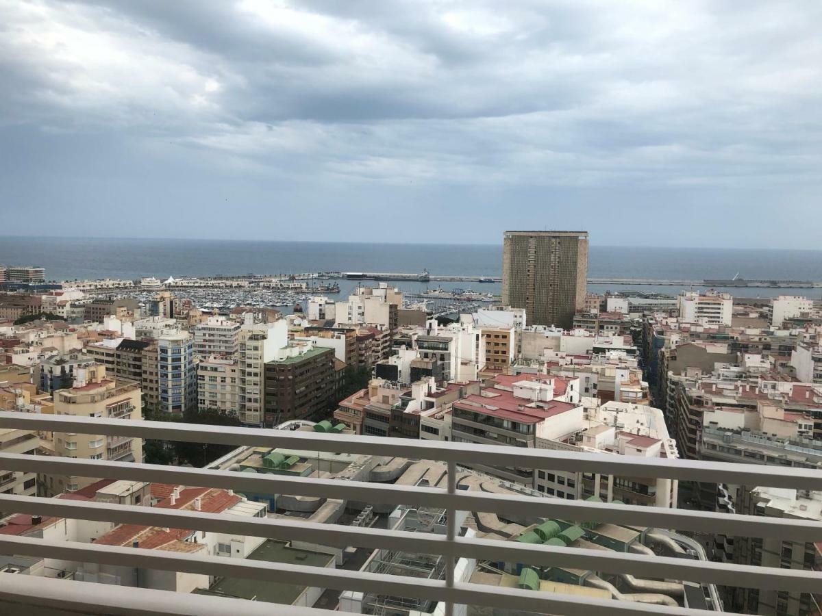 Apartamento & Sea View Alicante Exteriör bild
