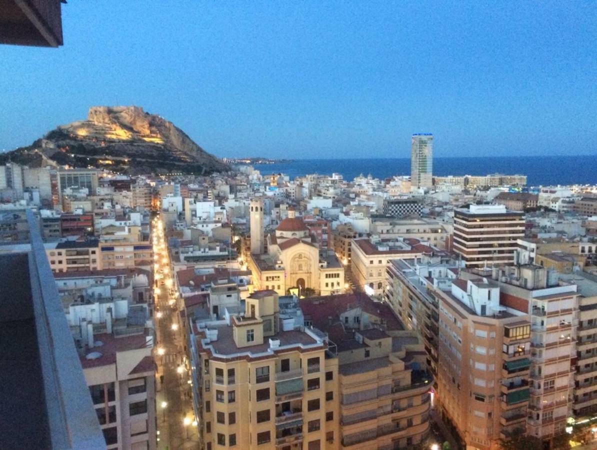 Apartamento & Sea View Alicante Exteriör bild